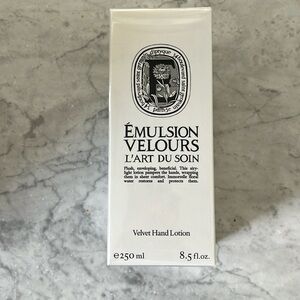 Diptyque Velvet Hand Lotion